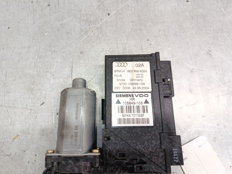 Recambio de elevalunas electrico trasero derecho para audi a4 b6 (8e2) 1.9 tdi referencia OEM IAM 8E0959802A  