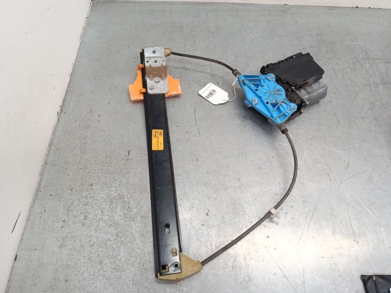 Recambio de elevalunas electrico trasero derecho para audi a4 b6 (8e2) 1.9 tdi referencia OEM IAM 8E0959802A  