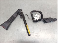 Recambio de anclaje cinturon delantero derecho para opel corsa c (x01) 1.2 (f08, f68) referencia OEM IAM   