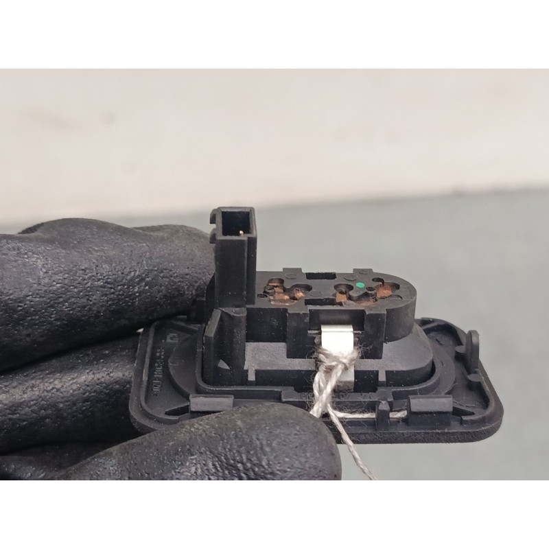 Recambio de mando elevalunas delantero derecho para opel corsa c (x01) 1.2 (f08, f68) referencia OEM IAM   