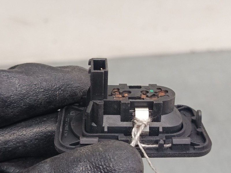Recambio de mando elevalunas delantero derecho para opel corsa c (x01) 1.2 (f08, f68) referencia OEM IAM   