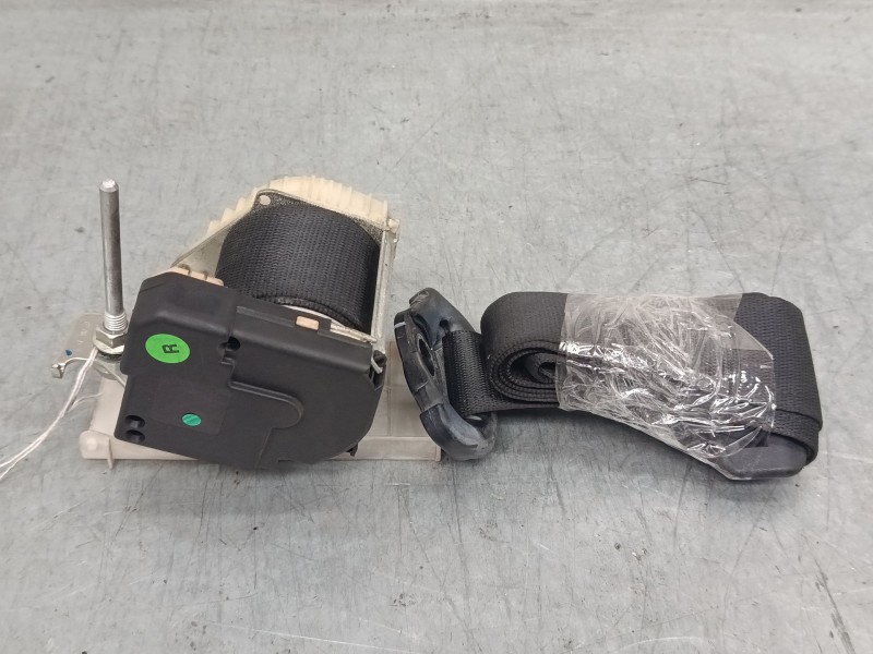 Recambio de cinturon seguridad delantero derecho para opel corsa c (x01) 1.2 (f08, f68) referencia OEM IAM   