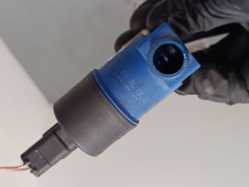 Recambio de bomba limpia para renault clio iii (br0/1, cr0/1) 1.5 dci (br17, cr17) referencia OEM IAM 9641553980  