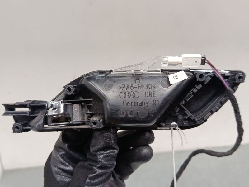 Recambio de maneta interior puerta delantera derecha para audi a3 (8v1, 8vk) 1.6 tdi referencia OEM IAM 8V3867444  