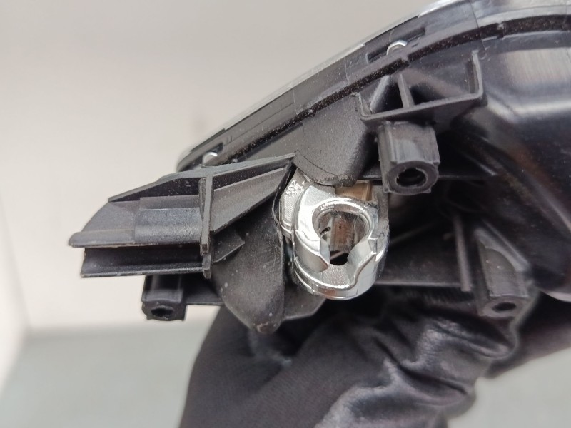 Recambio de maneta interior puerta delantera derecha para audi a3 (8v1, 8vk) 1.6 tdi referencia OEM IAM 8V3867444  