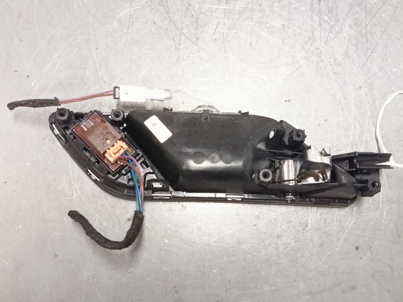 Recambio de maneta interior puerta delantera izquierda para audi a3 (8v1, 8vk) 1.6 tdi referencia OEM IAM 8V3837019C  