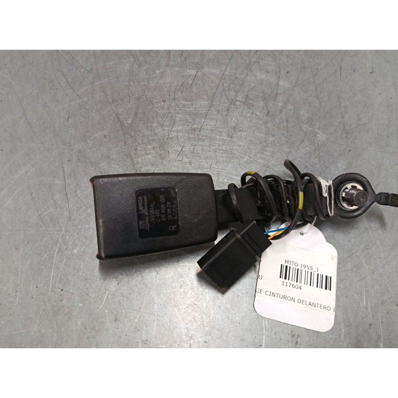 Recambio de anclaje cinturon delantero derecho para alfa romeo mito (955_) 1.3 multijet (955axh1b, 955axt1a) referencia OEM IAM 