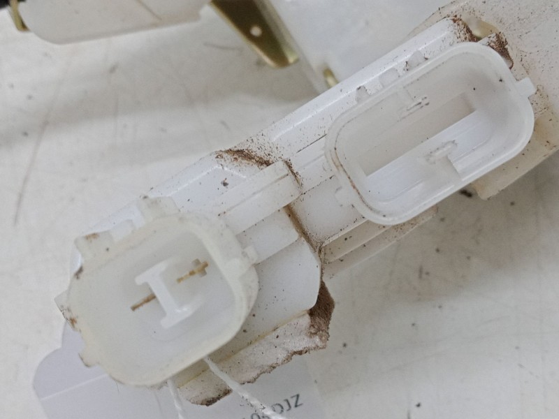 Recambio de cerradura puerta trasera derecha para subaru legacy iv (bl) 2.5 awd (bl9) referencia OEM IAM   