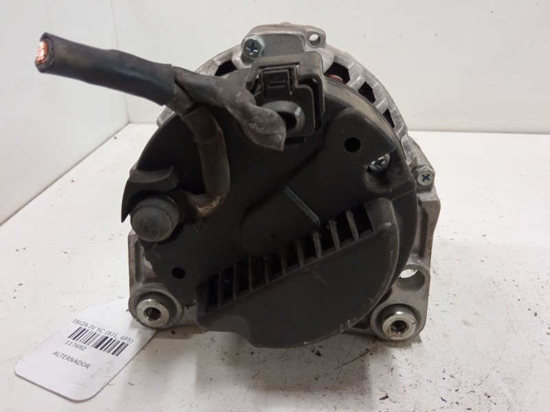 Recambio de alternador para seat ibiza iv sc (6j1, 6p5) 1.2 referencia OEM IAM F032113253  