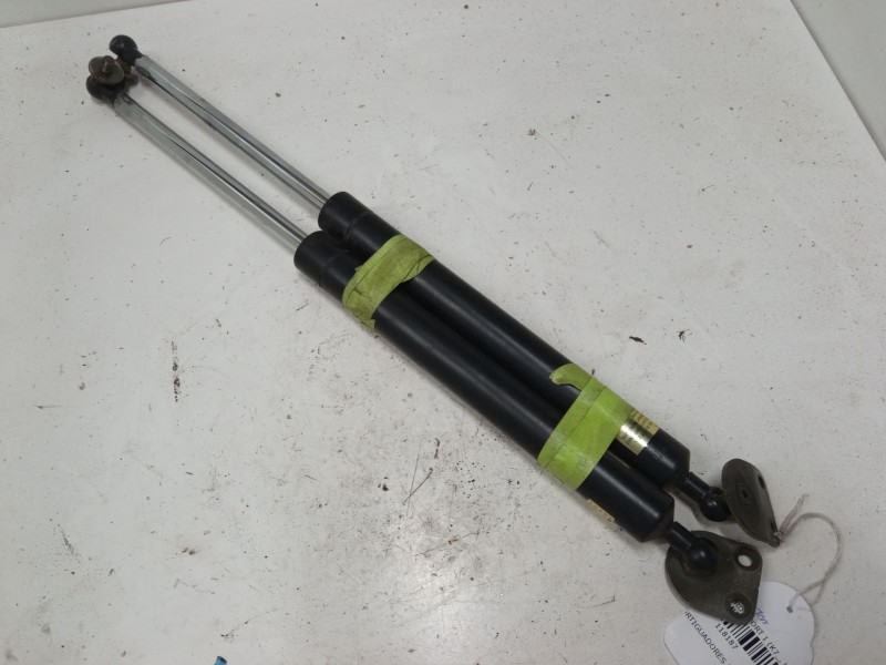 Recambio de amortiguadores malet/porton para mitsubishi montero sport i (k7_, k9_) 2.5 td (k94w, k74t) referencia OEM IAM   