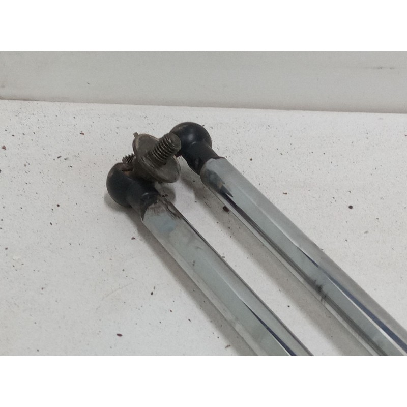 Recambio de amortiguadores malet/porton para mitsubishi montero sport i (k7_, k9_) 2.5 td (k94w, k74t) referencia OEM IAM   