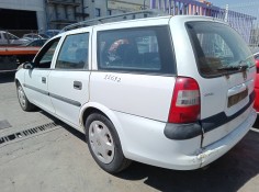 opel vectra b station wagon (j96) del año 1998 2