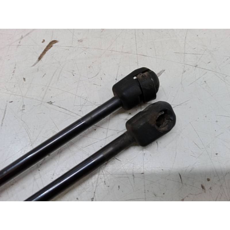 Recambio de amortiguadores malet/porton para opel astra h gtc (a04) 1.4 (l08) referencia OEM IAM   