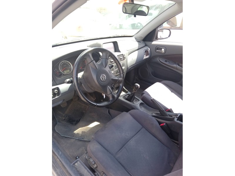 nissan almera ii hatchback (n16) del año 2005