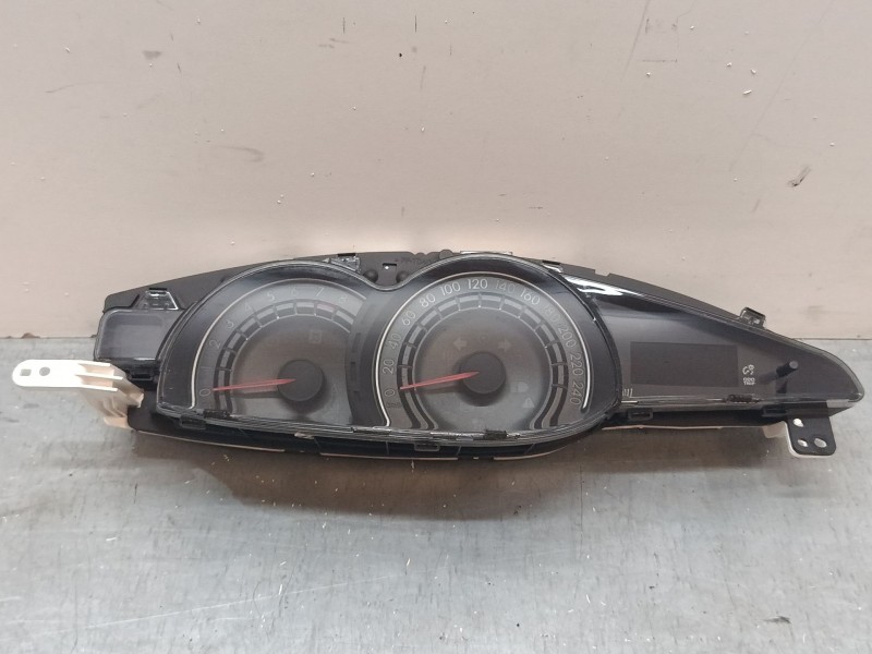 Recambio de cuadro instrumentos para toyota verso (_r2_) 1.6 (zgr20_) referencia OEM IAM 838000F100  MB2574500417