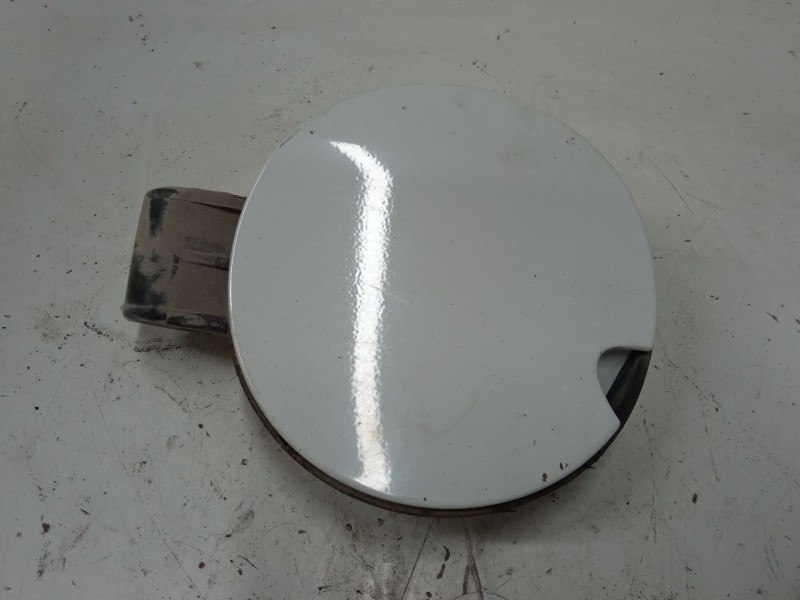 Recambio de tapa exterior combustible para peugeot 208 i (ca_, cc_) 1.6 hdi / bluehdi 75 referencia OEM IAM   