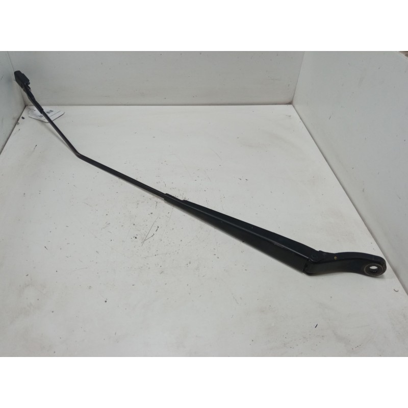 Recambio de brazo limpia delantero derecho para peugeot 208 i (ca_, cc_) 1.6 hdi / bluehdi 75 referencia OEM IAM   