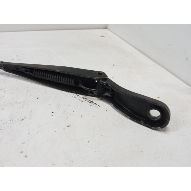Recambio de brazo limpia delantero izquierdo para peugeot 208 i (ca_, cc_) 1.6 hdi / bluehdi 75 referencia OEM IAM   