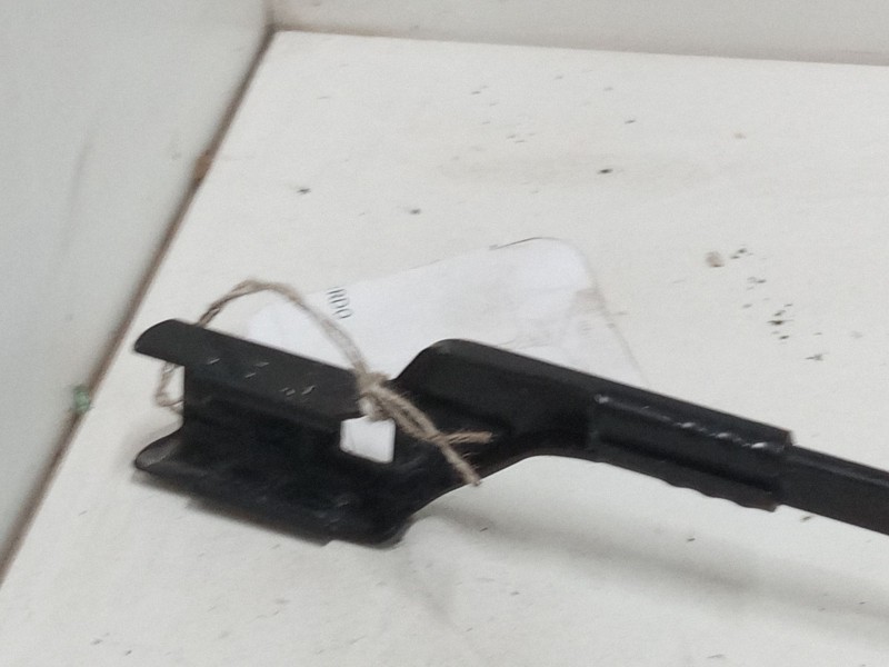 Recambio de brazo limpia delantero izquierdo para peugeot 208 i (ca_, cc_) 1.6 hdi / bluehdi 75 referencia OEM IAM   