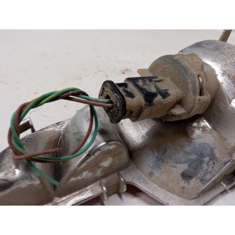 Recambio de faro antiniebla trasero para peugeot 208 i (ca_, cc_) 1.6 hdi / bluehdi 75 referencia OEM IAM 01083000  