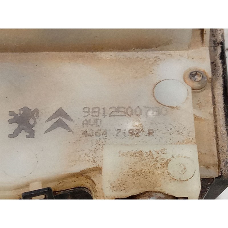Recambio de cerradura puerta delantera derecha para peugeot 208 i (ca_, cc_) 1.6 hdi / bluehdi 75 referencia OEM IAM 9812500780 