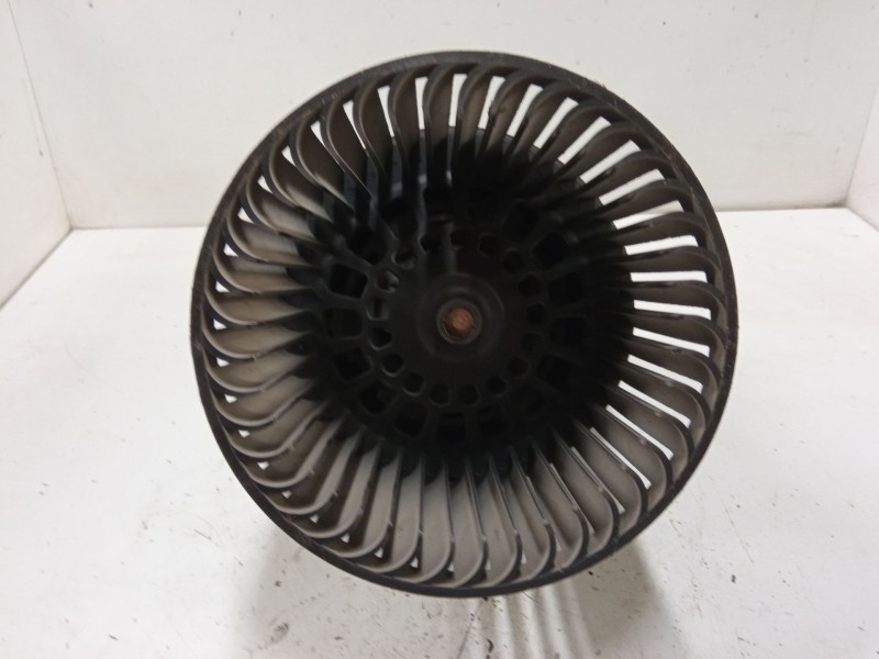 Recambio de motor calefaccion para peugeot 208 i (ca_, cc_) 1.6 hdi / bluehdi 75 referencia OEM IAM T1013140A  