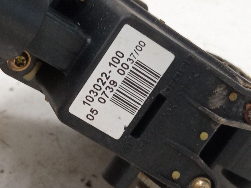 Recambio de motor elevaluna delantero izquierdo para audi a3 (8l1) 1.8 t referencia OEM IAM 103022100  