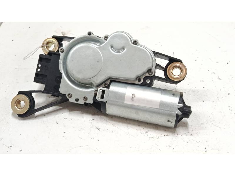 MOTOR LIMPIA TRASERO 