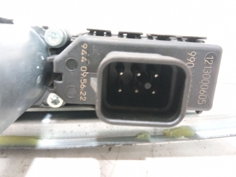Recambio de elevalunas electrico trasero izquierdo para opel astra h classic hatchback (a04) 1.6 (l48) referencia OEM IAM   