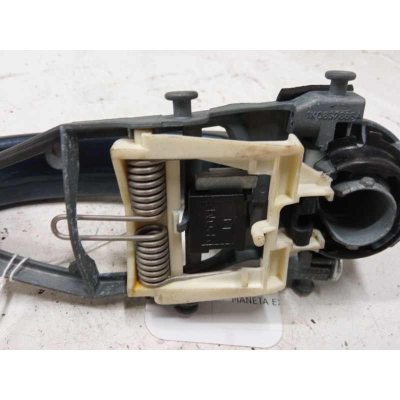 Recambio de maneta exterior puerta trasera izquierda para volkswagen golf plus v (5m1, 521) 1.4 tsi referencia OEM IAM 1K0837886