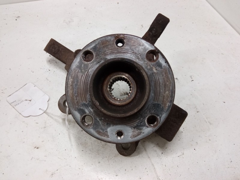Recambio de mangueta delantera izquierda para nissan note (e11, ne11) 1.4 referencia OEM IAM   