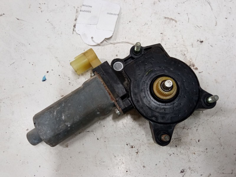 Recambio de motor elevaluna delantero izquierdo para hyundai accent iii (mc) 1.5 crdi gls referencia OEM IAM   