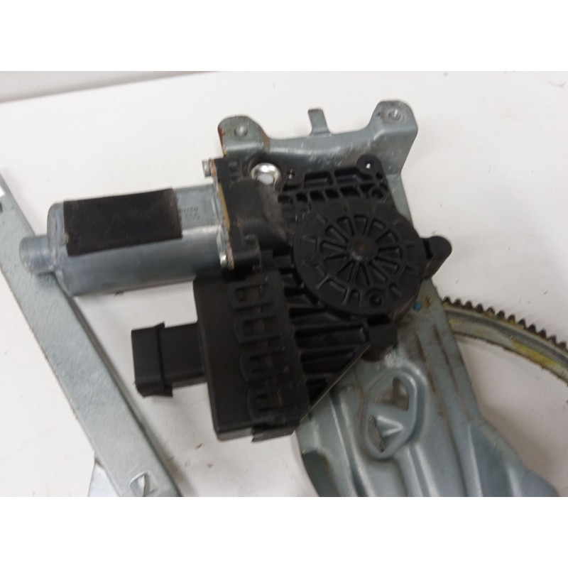 Recambio de elevalunas electrico delantero derecho para opel astra h classic hatchback (a04) 1.6 (l48) referencia OEM IAM   