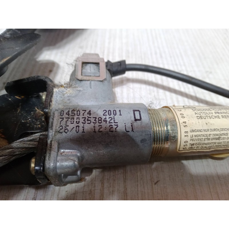 Recambio de anclaje con pretensor delantero derecho para renault kangoo (kc0/1_) d 65 1.9 (kc0e, kc02, kc0j, kc0n) referencia OE