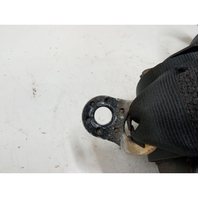 Recambio de cinturon seguridad trasero izquierdo para seat ibiza iv sc (6j1, 6p5) 1.2 referencia OEM IAM 6L0857805  