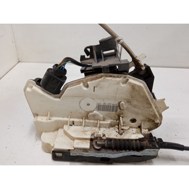 Recambio de cerradura puerta delantera derecha para seat ibiza iv sc (6j1, 6p5) 1.2 referencia OEM IAM 5N1837016A  