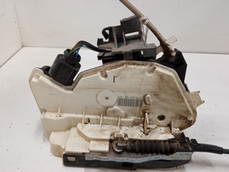 Recambio de cerradura puerta delantera derecha para seat ibiza iv sc (6j1, 6p5) 1.2 referencia OEM IAM 5N1837016A  