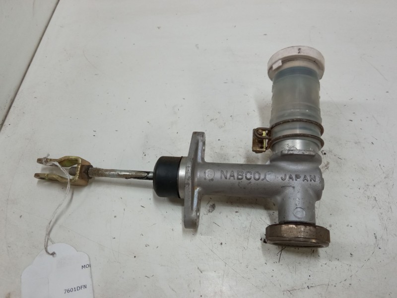 Recambio de bombin embrague para mitsubishi montero sport i (k7_, k9_) 2.5 td (k94w, k74t) referencia OEM IAM   