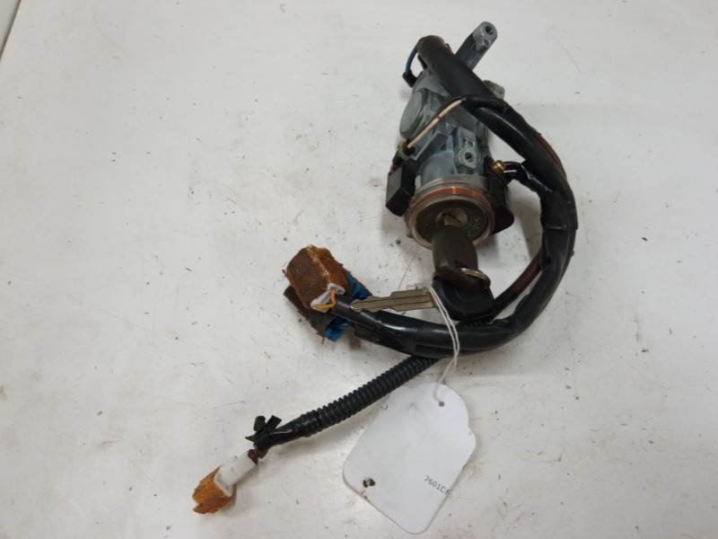 Recambio de clausor para mitsubishi montero sport i (k7_, k9_) 2.5 td (k94w, k74t) referencia OEM IAM   