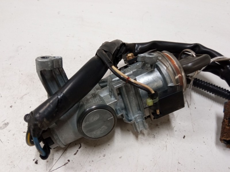 Recambio de clausor para mitsubishi montero sport i (k7_, k9_) 2.5 td (k94w, k74t) referencia OEM IAM   