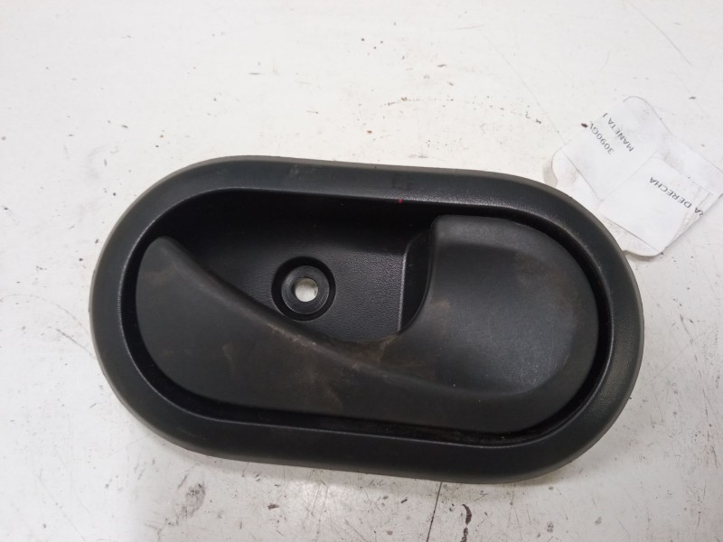 Recambio de maneta interior puerta delantera derecha para dacia sandero (bs_) 1.2 16v referencia OEM IAM 8200733847  
