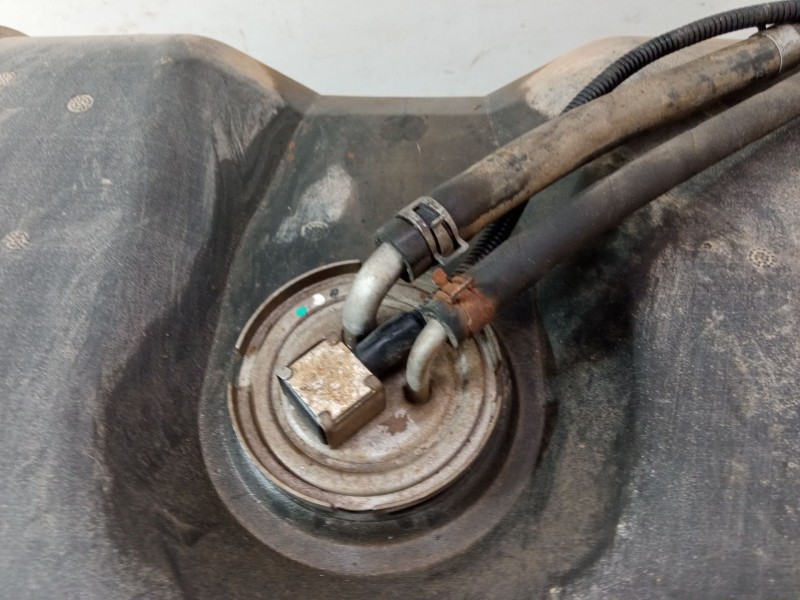 Recambio de deposito combustible para renault maxity 110.35/5 referencia OEM IAM   