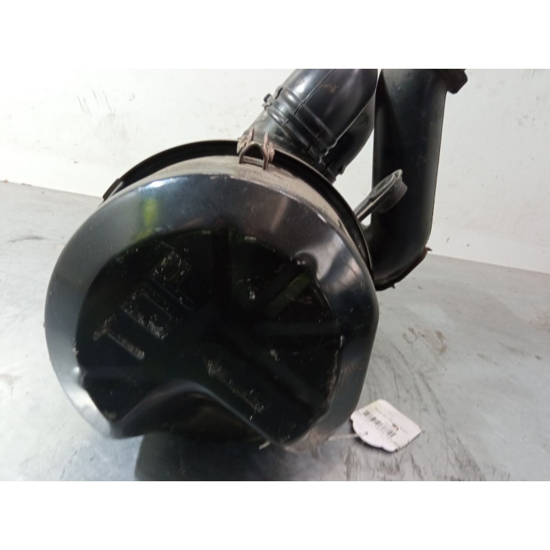 Recambio de caja filtro de aire para mitsubishi montero sport i (k7_, k9_) 2.5 td (k94w, k74t) referencia OEM IAM   