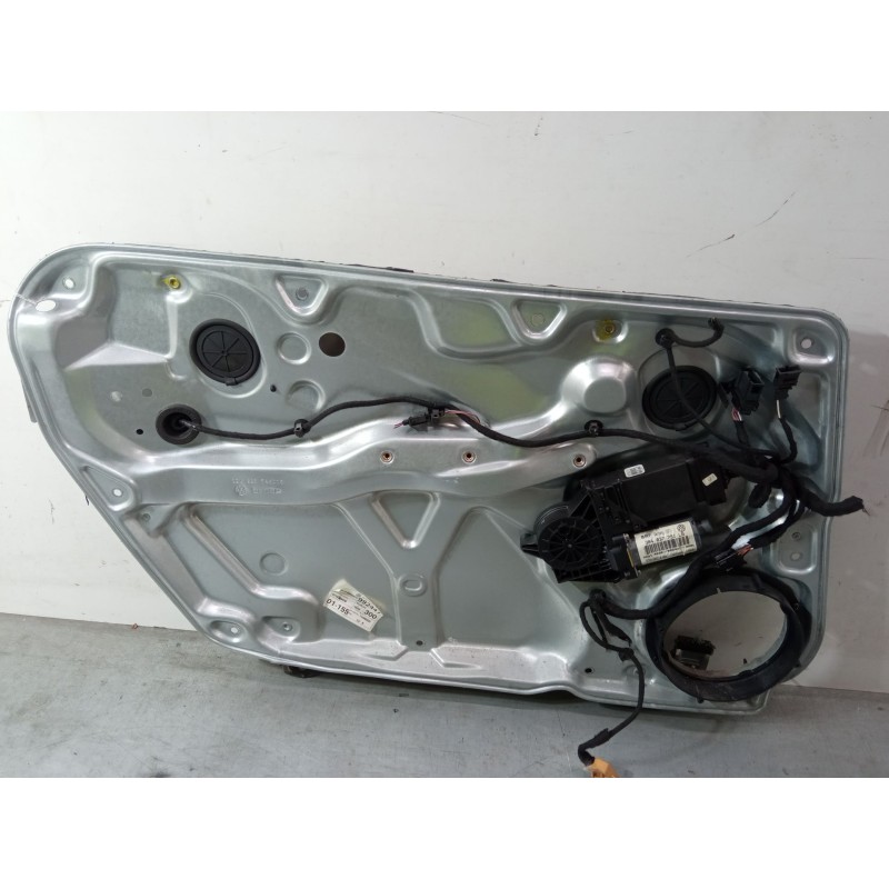 Recambio de elevalunas electrico delantero izquierdo para volkswagen passat b5 variant (3b5) 1.8 t referencia OEM IAM   