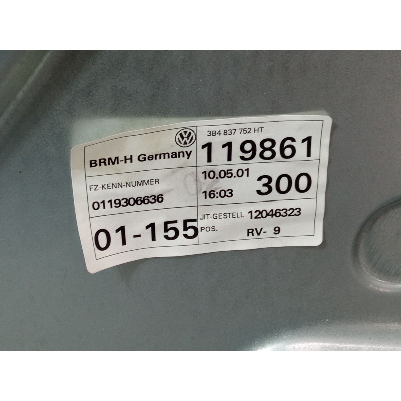 Recambio de elevalunas electrico delantero derecho para volkswagen passat b5 variant (3b5) 1.8 t referencia OEM IAM 3B4837752  