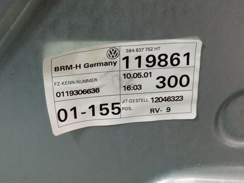 Recambio de elevalunas electrico delantero derecho para volkswagen passat b5 variant (3b5) 1.8 t referencia OEM IAM 3B4837752  
