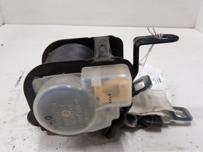 Recambio de cinturon seguridad trasero central para mitsubishi montero sport i (k7_, k9_) 2.5 td (k94w, k74t) referencia OEM IAM