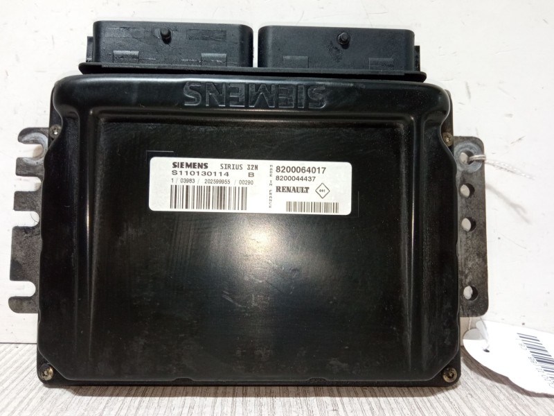 Recambio de centralita motor uce para renault clio ii (bb_, cb_) 1.2 (bb0a, bb0f, bb10, bb1k, bb28, bb2d, bb2h, cb0a,... referen