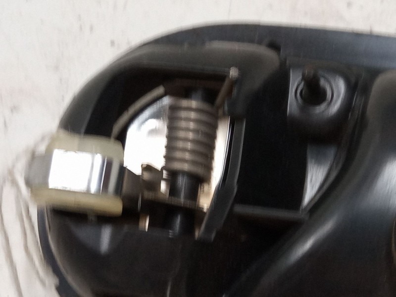 Recambio de maneta interior puerta delantera izquierda para dacia sandero ii (b8_) tce 90 (b8m1, b8ma) referencia OEM IAM   