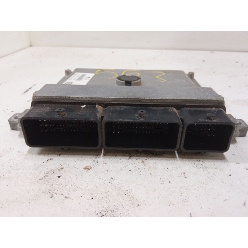 Recambio de centralita motor uce para dacia sandero ii (b8_) tce 90 (b8m1, b8ma) referencia OEM IAM 237105499R  
